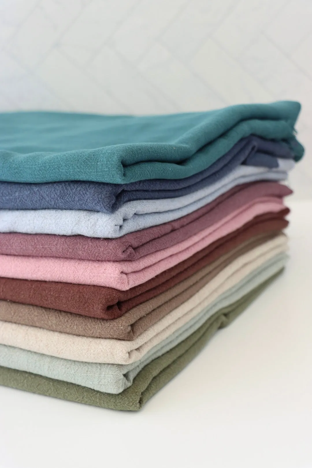 2YD PRECUT; Misty Green Luxor Heavy Linen Slub