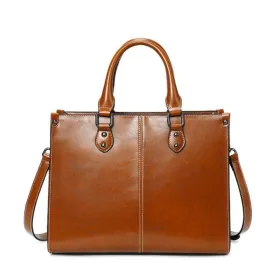 Elegant Leather Tote - Classic and Functional