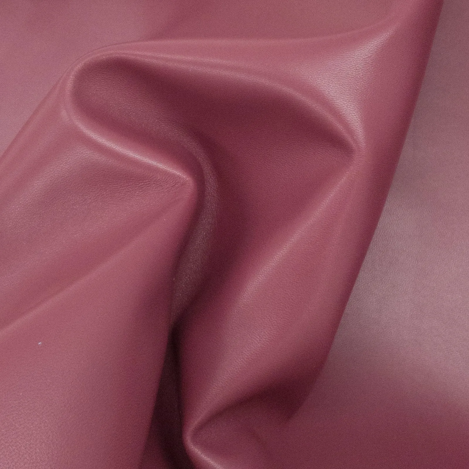Pinks, 3-10 Sq Ft, 1-3 oz, Lamb Hides