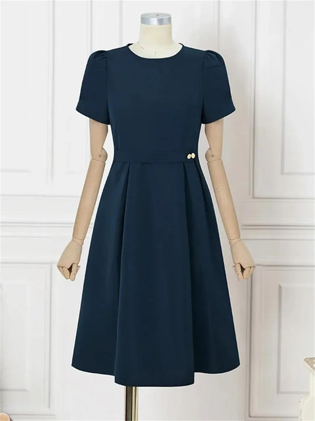 Women A-Line Midi Dresses Short Puff Sleeve O-Neck Fitted Waist Robes Solid Pleated Party Dress